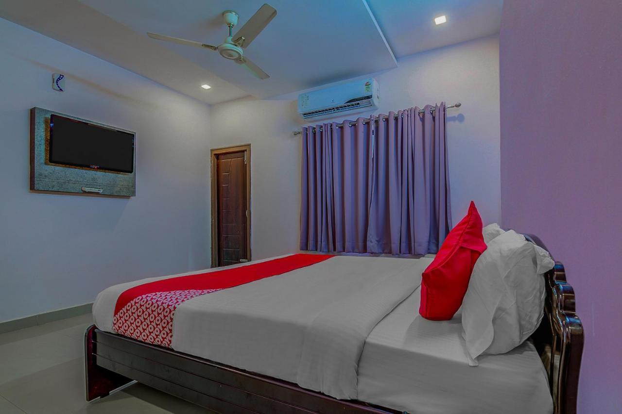 Oyo 8929 Stay Siddhartha Residency Jalāripeta Exterior photo